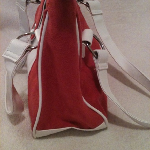 Raspberry Pink Suede and White Leather Handbag & Coin Purse - Picture 5 of 13